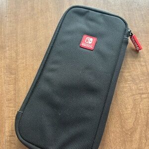 Switch pouch